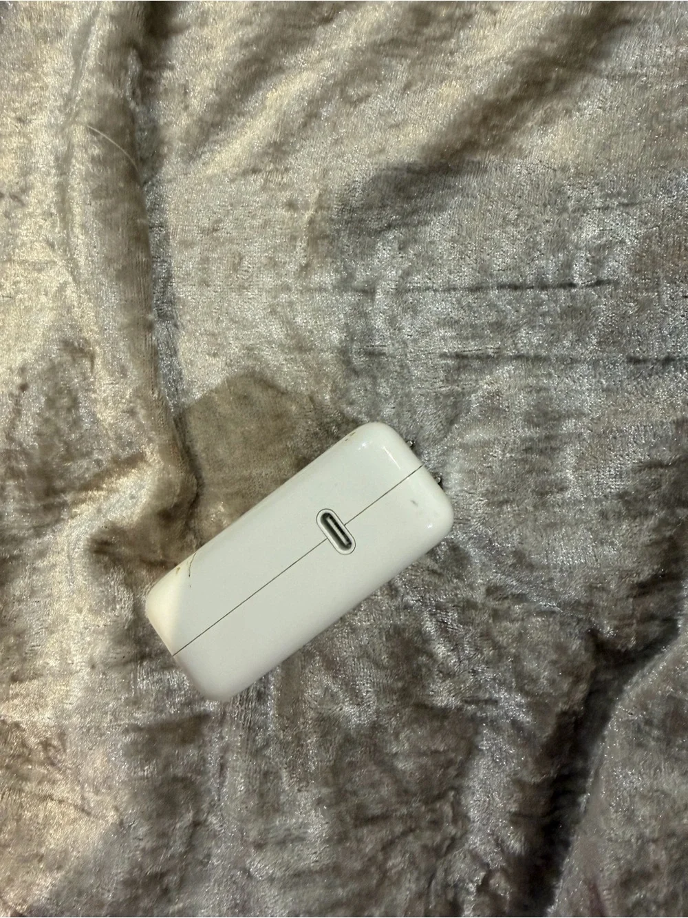 Apple 60W MagSafe Power Adapter in White with Foldable Plug
